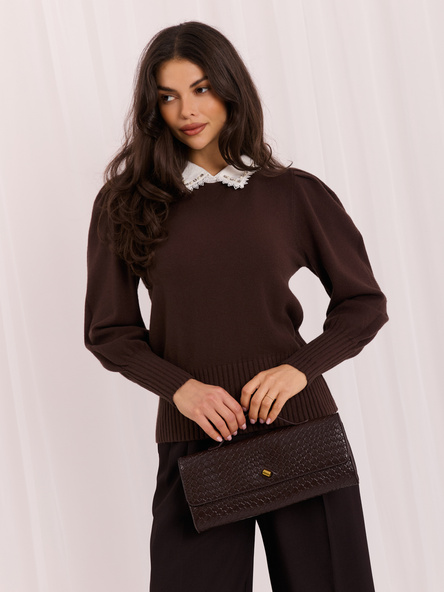 Czekoladowy elegancki sweter z bufiastym rękawem