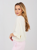 Ecru damski sweter oversize o kroju nietoperza 