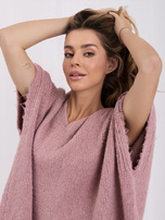 Brudnoróżowy sweter oversize z szerokimi rękawami